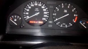 Бмв е34 Глюк тахометра.