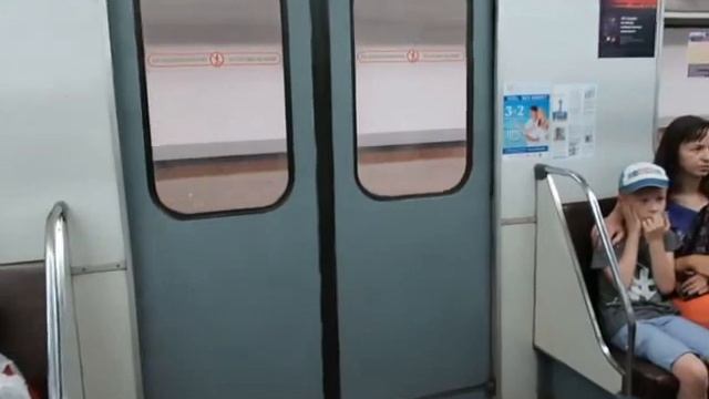 Как объявляют станции в поездах Нижегородского метрополитена