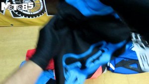 Комплект Fox Racing 180 Race 2015 - обзор от Moto85.ru