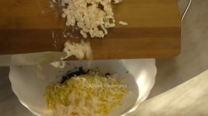 Профитроли с солёной начинкой.