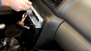 Установка 2-din магнитолы Idoing на Skoda Octavia