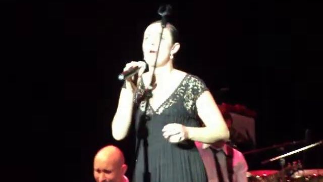 Elena Vaenga in SF, Devochka-Moya, 11-13-11.AVI смотреть онлайн