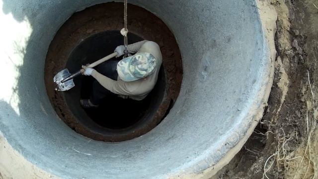 засыпаем колодец. углубление колодца без ремонтных колец смотреть онлайн
