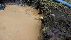 Гидробурение на воду, часть 1-я, наткнулись на камни