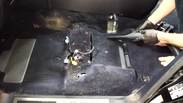 DeepCleaning Of A Dirty Toyota Land Cruiser For Free! Car Detailing Restoration