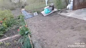 Посадка цветов. Обрезка сухих веток