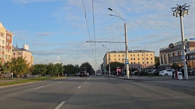 Барнаул, ул. Челюскинцев (проспект Строителей) - Ленинский проспект (Площадь Баварина)