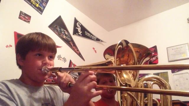Thrift Shop on Trombone and Tuba смотреть онлайн
