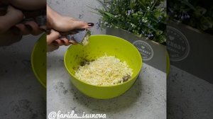 Бутерброды со шпротами и яйцом