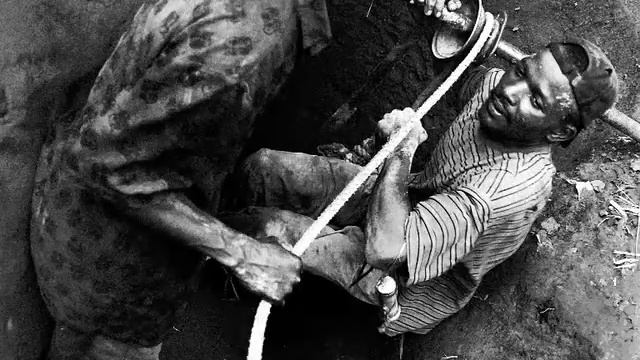 Mines de diamants exploitation artisanale, République Démocratique du Congo, Mbuji Mayi смотреть онлайн
