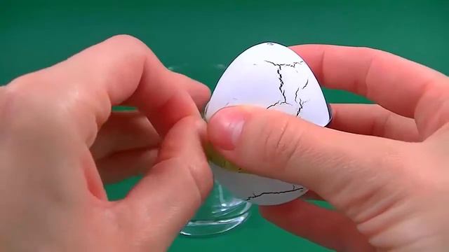 Dinosaur Egg Динозавры вылупляются из яиц! смотреть онлайн