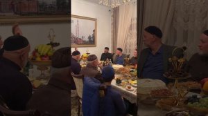 ПОТОМОК УСТАЗА КУНТА-ХАДЖИ КИШИЕВА В ГОСТЯХ У АЛБОГАЧИЕВЫХ В ЭКАЖЕВЕ.