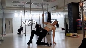 Exotic Pole Dance, тренер Светлана Пшеничникова, студия VIVO,город Донецк