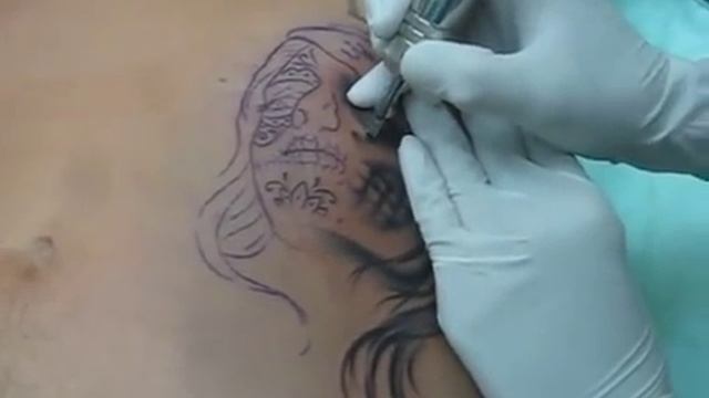 PARADISE INK TATTOO & BODY PIERCING-Muertos tattoo.mpg смотреть онлайн