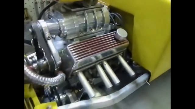 Радиоуправляемые машины с v8 двс на бензине смотреть онлайн