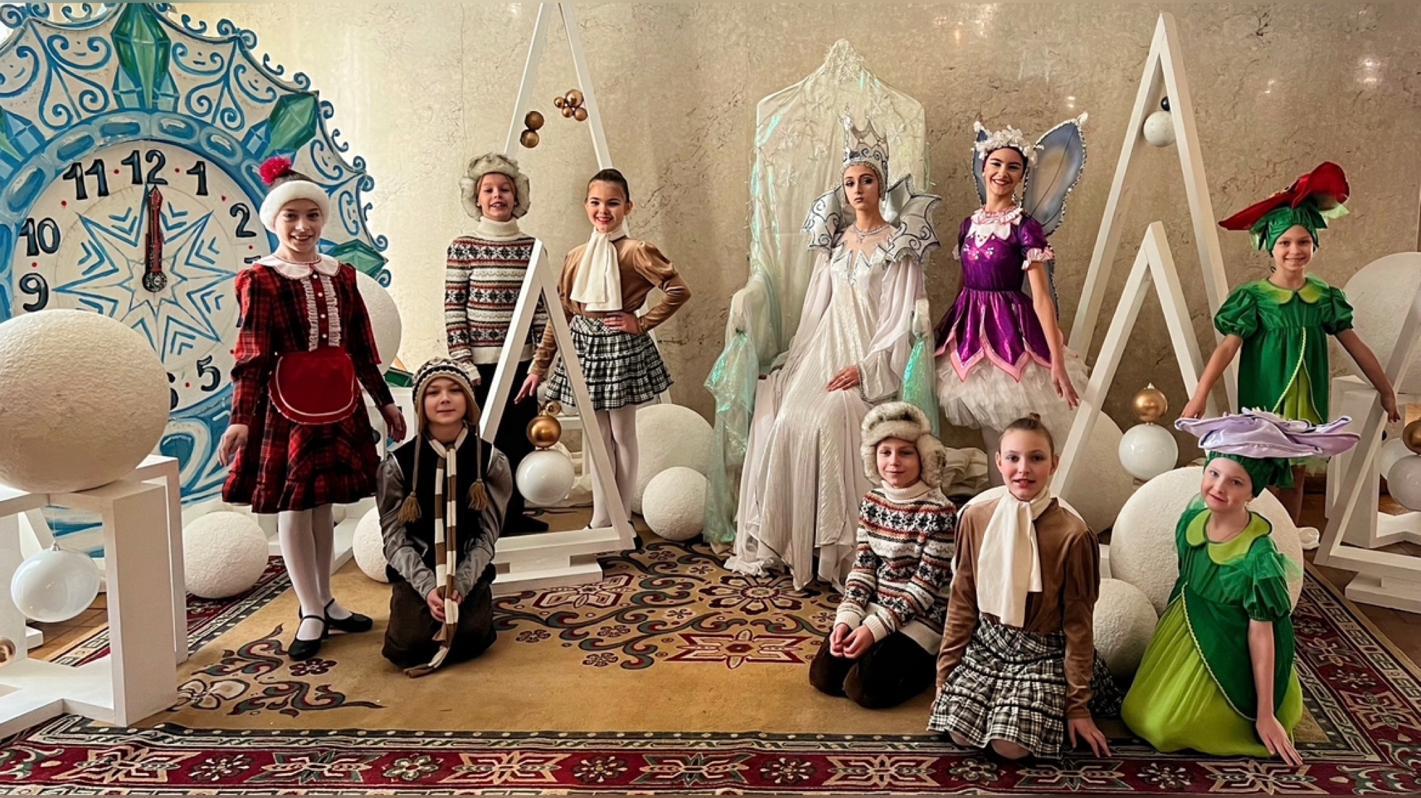 18.12.2022 «Снежная королева». Ансамбль «Кедровые орешки». Красноярск смотреть онлайн