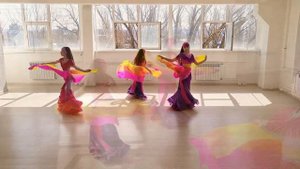 Восточные танцы для детей в Белгороде. Райские птицы. (Дети 9-11 лет). Music Gaston Chaade-Hayati.