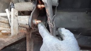 Hyundai H200 замена колодок, втулок рессоры .