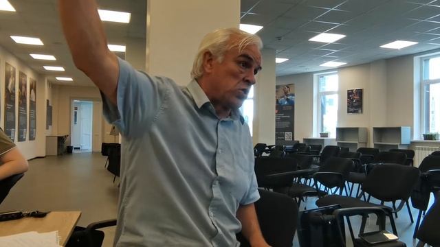 Что мешает широкому внедрению строительных технологий замкнутого цикла смотреть онлайн