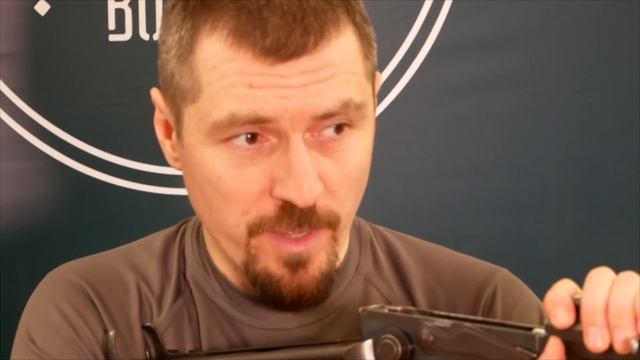 Що робити, якщо вам у руки потрапив ворожий автомат? смотреть онлайн