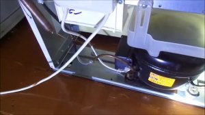 Как я сам заменил термодатчик, термостат и фреон на своем холодильнике.