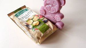 ЖЕЛЕРКА УЧИТСЯ ЧИТАТЬ. ПРИВЕТЫ ОТ ЖЕЛЕЙНОГО МЕДВЕДЯ ЛЕРЫ