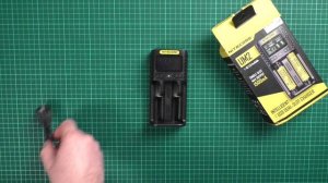 Nitecore UM2 - Обзор зарядного устройства.