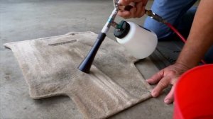 Using The TORNADOR Black Z 020 Car Cleaning Tool