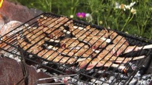 Запеченная телятина в фольге на мангале