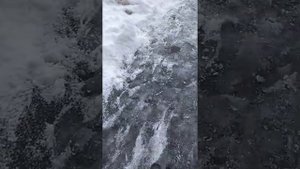 Ходим по улице в наручниках на ногах. Челендж😂😂