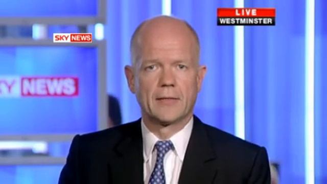 William Hague Attacks Brown's Iraq Inquiry смотреть онлайн