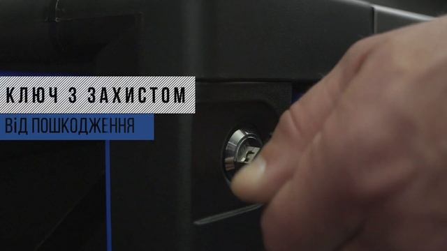 Тележка для инструмента ANDRMAX и инструмент в ложементах