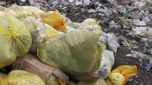 Выброс опасных медотходов на свалку