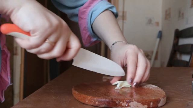 ПП-закуска ПОМИДОРНЫЙ САЛАТ ДЛЯ ЛЮБИТЕЛЕЙ ОСТРЕНЬКОГО смотреть онлайн