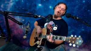 Как обычно  адекватные песни под гитару  поём без матов. Общаюсь в чате  Хороший громкий звук