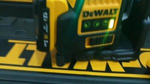 лазерный уровень DeWalt лучший в своём сегменте