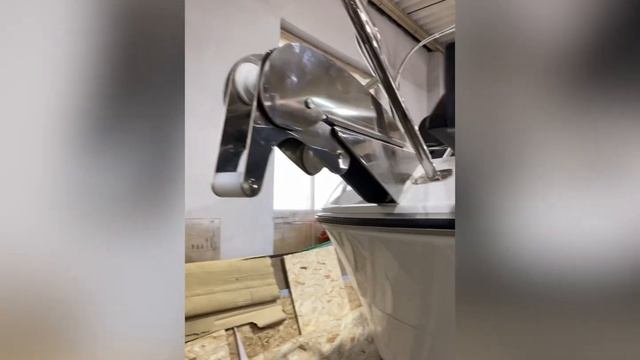 Установка MINN KOTA на BENETEAU BARRACUDA 7 смотреть онлайн