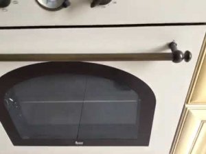 Как снять дверцу, чтобы Отремонтировать ручку Teka HR 550 B-G