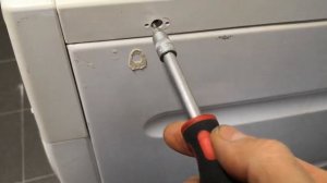 Ка открыть крышку спиральной машинки или сушилки Miele W* T*