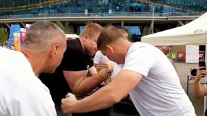 Армрестлинг  Морозов Артем vs Валерий Баранов