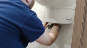 Установка раковины с полупьедесталом jacob delafon E1025-00 / Полная сборка и подключение раковины