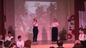 День Победы, 9 мая. Песня из группы Любэ. Поют Елизавета и Ульяна Новиковы.