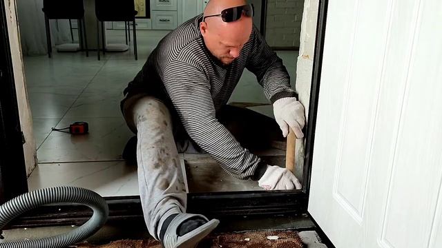 #домзамиллион Строю дом своими руками, доделал порог  из керамогранита