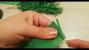 Веточка ели из фоамирана.