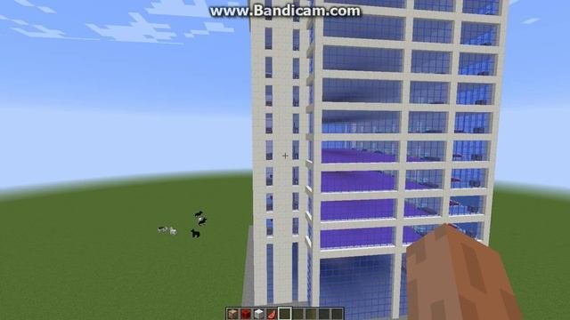 Как построить огромный отель в Minecraft с помощью командного блока (12 этажей)