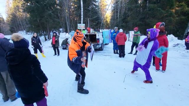 Новогоднее приключение с хаски смотреть онлайн
