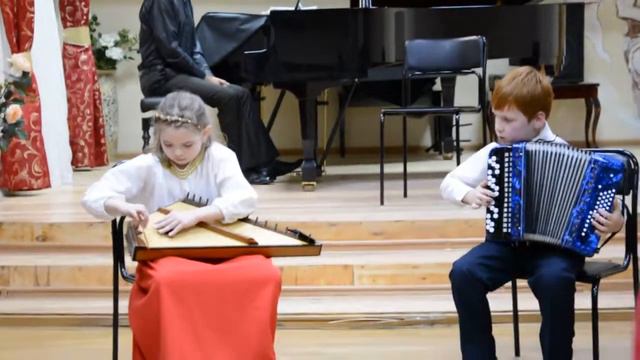 школа  411 ГАРМОНИЯ  Петергоф 2-В класс новогоднее поздравление