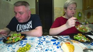 Мукбанг Вован ведёт себя как ребёнок! Дала себе обещание! Ностальгируем за ужином, гора овощей