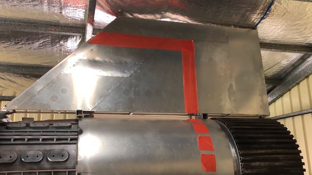 Man Builds Colonial Viper Battlestar Galactica in Garage смотреть онлайн