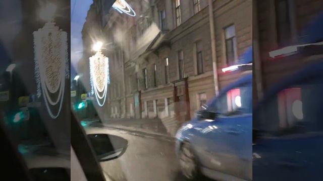 Провожаем уходящий 2022 год.#переездвпитер #новыйгодвпитере #санктпетербург #с